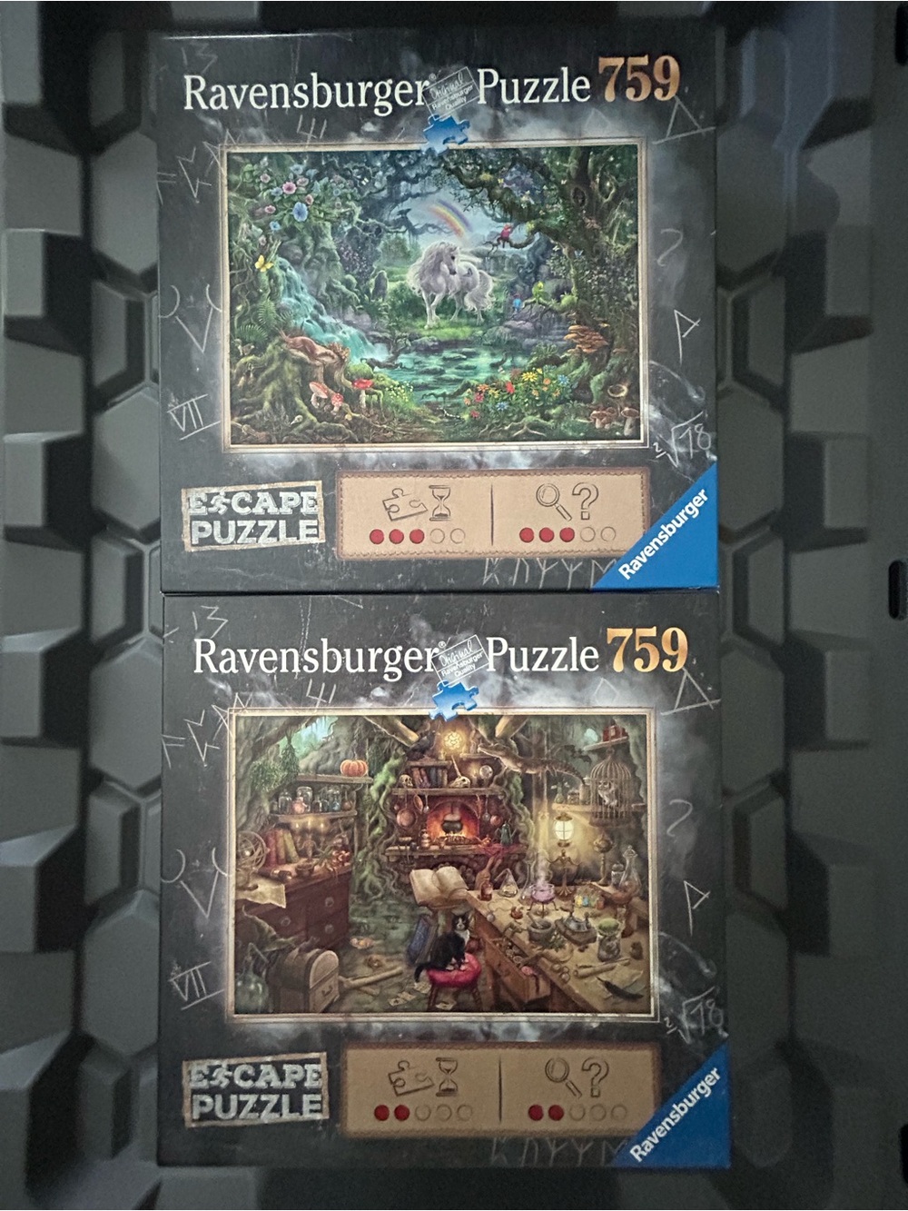 Ravensburger Black Escape Puzzle Twin Set - Fantasy & Workshop Scenes